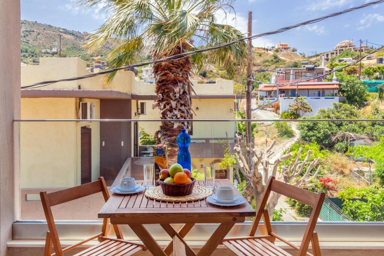 Omnia Apartments Agia Pelagia  Exterior photo