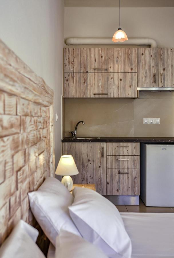 Omnia Apartments Agia Pelagia  Exterior photo