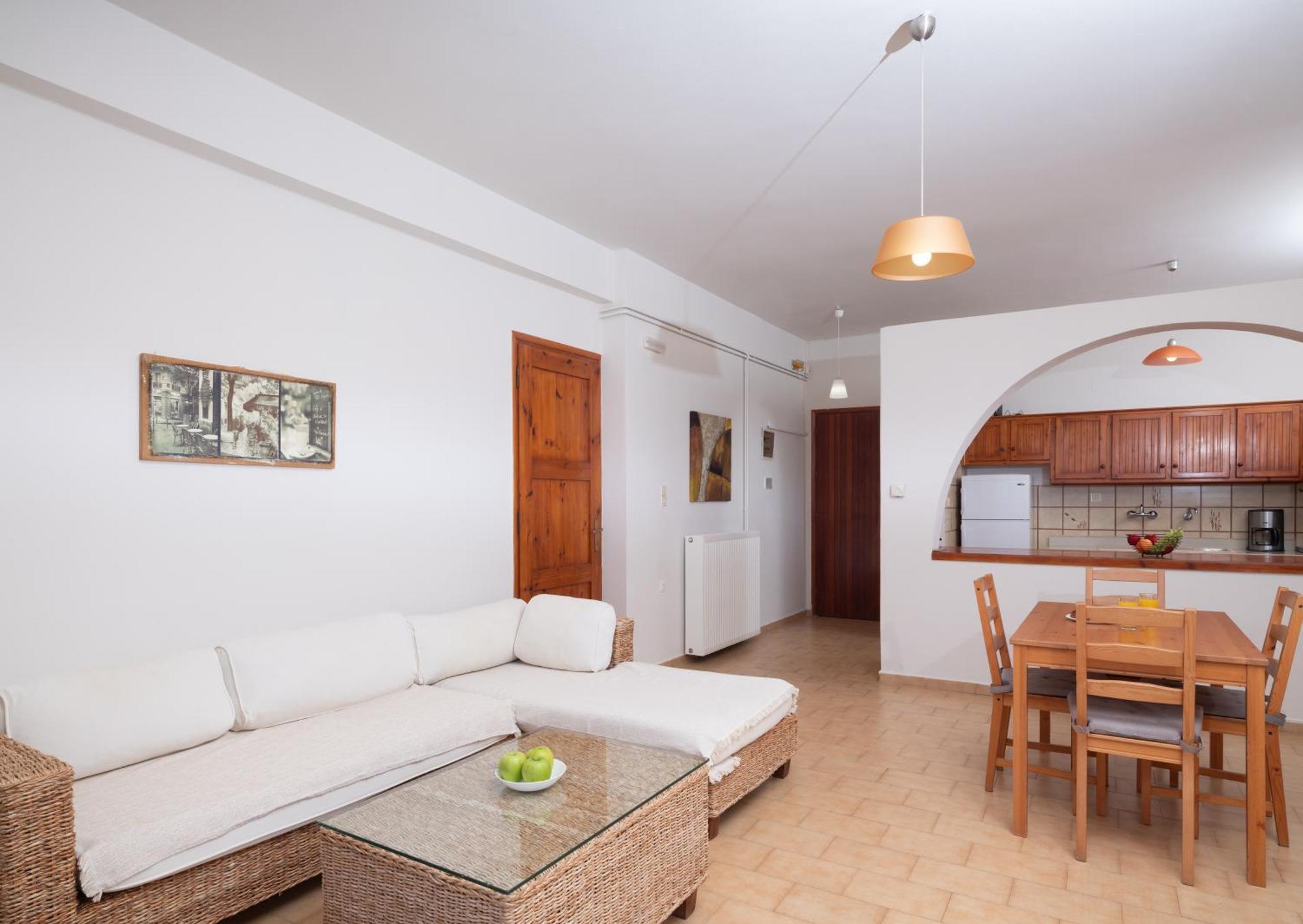 Omnia Apartments Agia Pelagia  Exterior photo