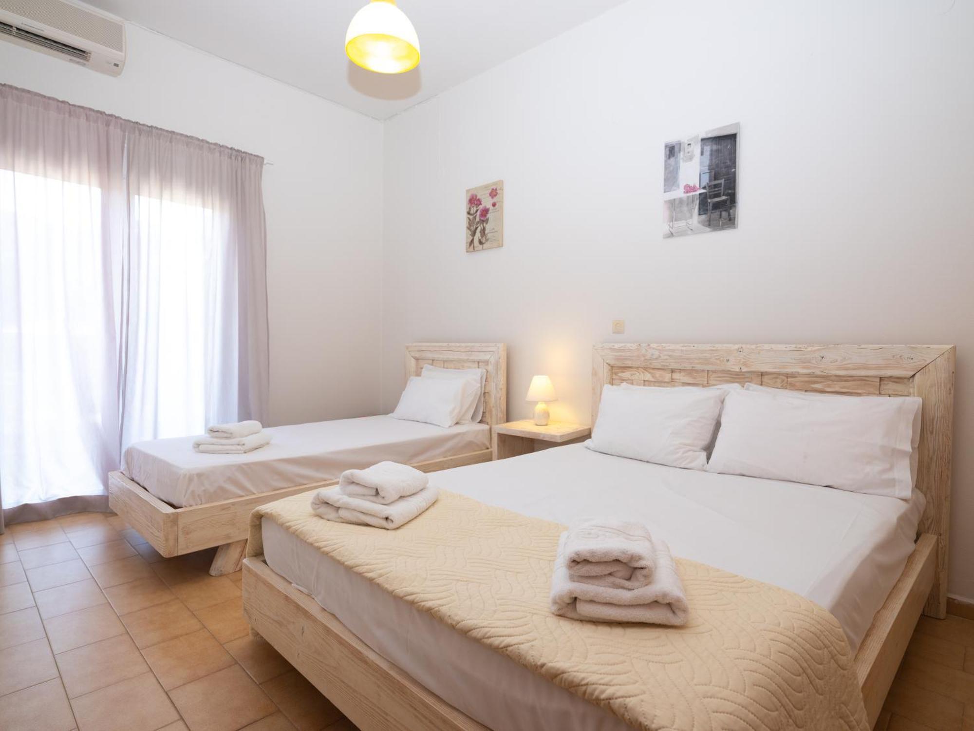 Omnia Apartments Agia Pelagia  Exterior photo