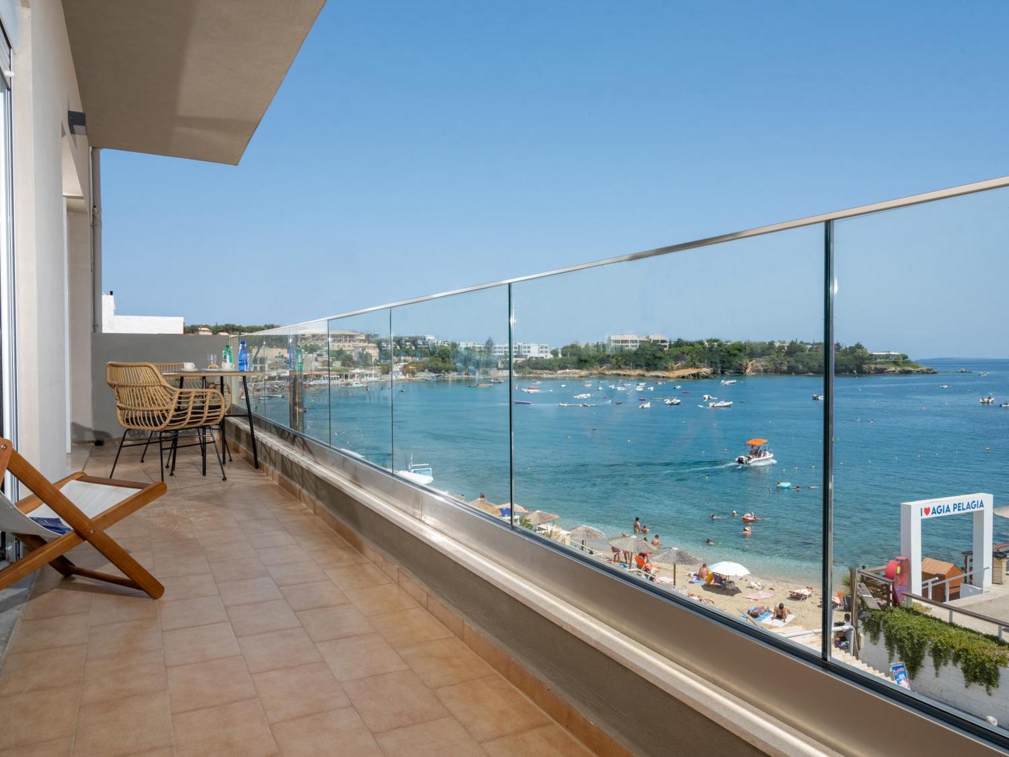 Omnia Apartments Agia Pelagia  Exterior photo